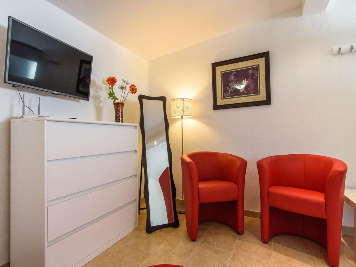 Apartments Beba - Peaceful Location Trogir Eksteriør billede