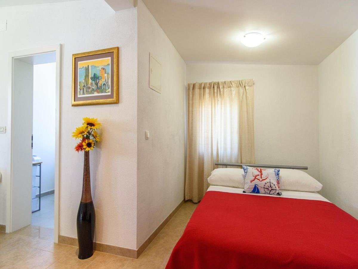 Apartments Beba - Peaceful Location Trogir Eksteriør billede